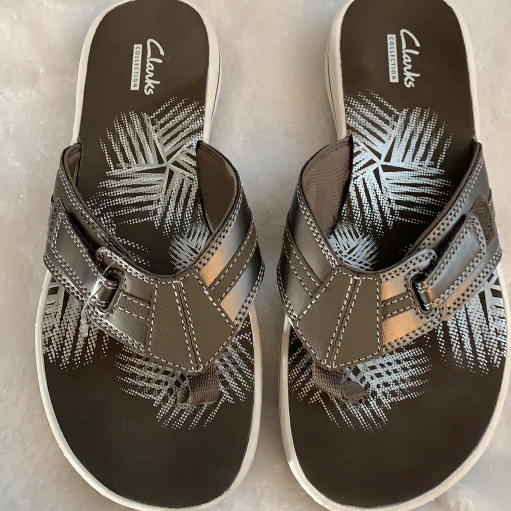 Clark’s women’s flip flops